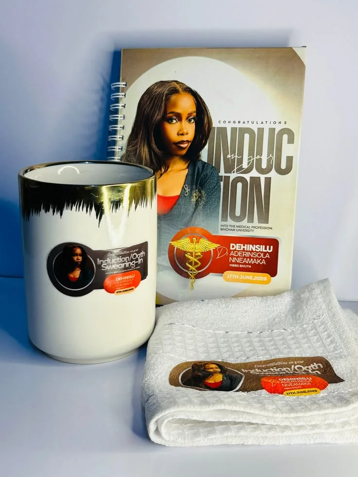 Elegant gift packaging and corporate souvenir presentation